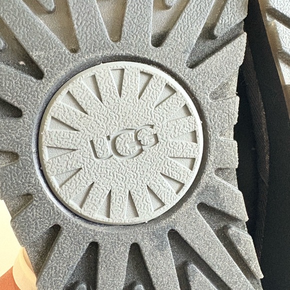 UGG Tasman Ballistic Black  1112693 Men's Winter Slippers Shoes Size 7 EUC - Picture 11 of 16